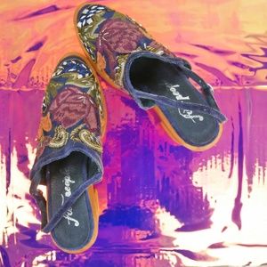 Free People Clogs